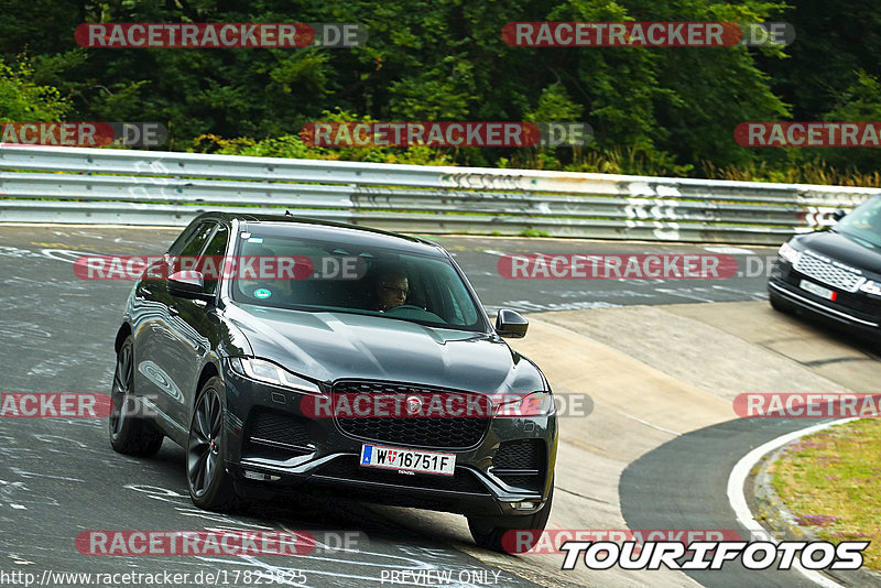 Bild #17823825 - Touristenfahrten Nürburgring Nordschleife (11.07.2022)