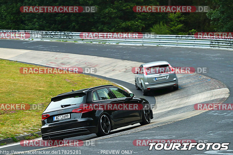 Bild #17825281 - Touristenfahrten Nürburgring Nordschleife (11.07.2022)