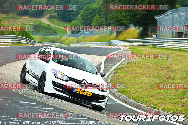 Bild #17825805 - Touristenfahrten Nürburgring Nordschleife (11.07.2022)