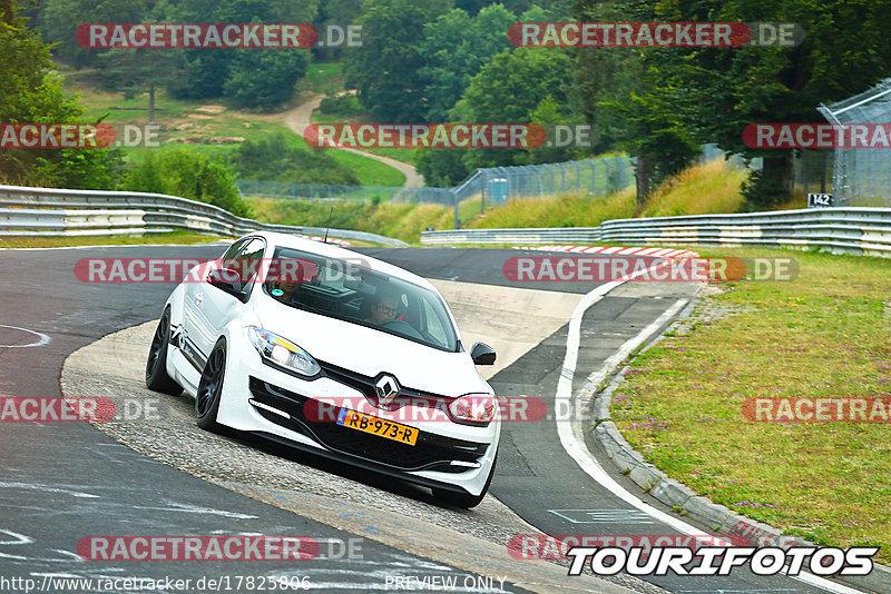 Bild #17825806 - Touristenfahrten Nürburgring Nordschleife (11.07.2022)