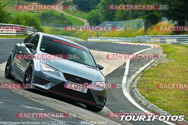 Bild #17825860 - Touristenfahrten Nürburgring Nordschleife (11.07.2022)