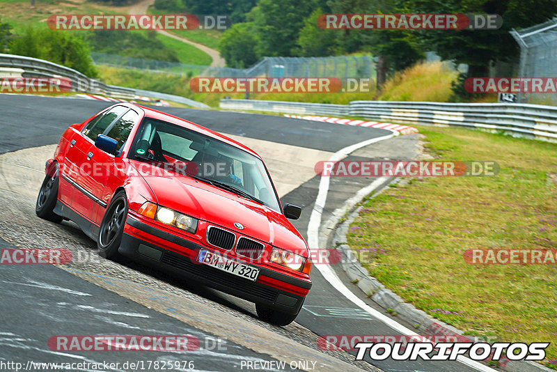 Bild #17825976 - Touristenfahrten Nürburgring Nordschleife (11.07.2022)