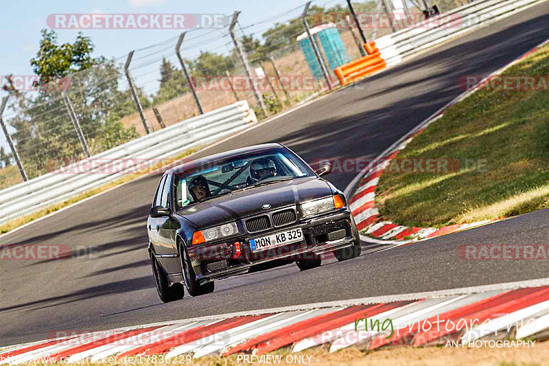 Bild #17836229 - Touristenfahrten Nürburgring Nordschleife (13.07.2022)