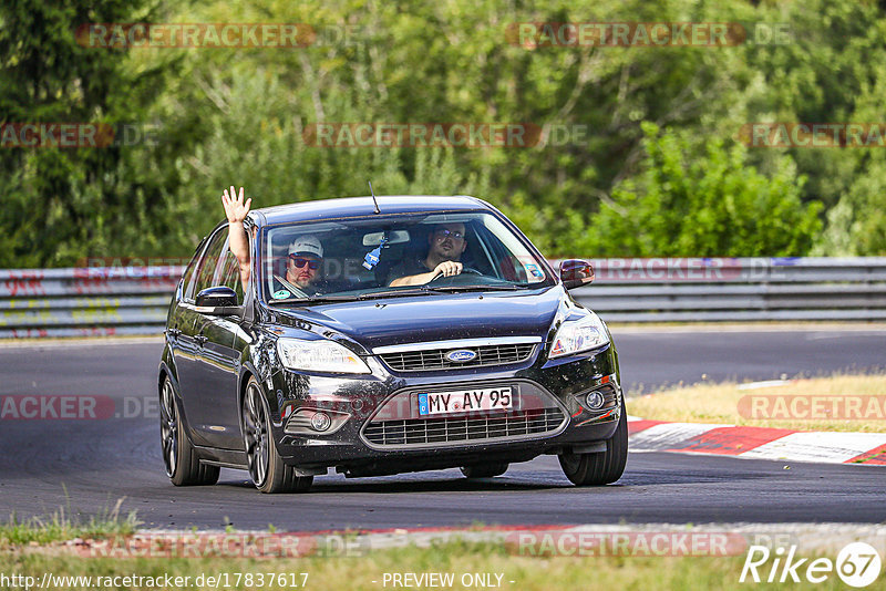 Bild #17837617 - Touristenfahrten Nürburgring Nordschleife (13.07.2022)