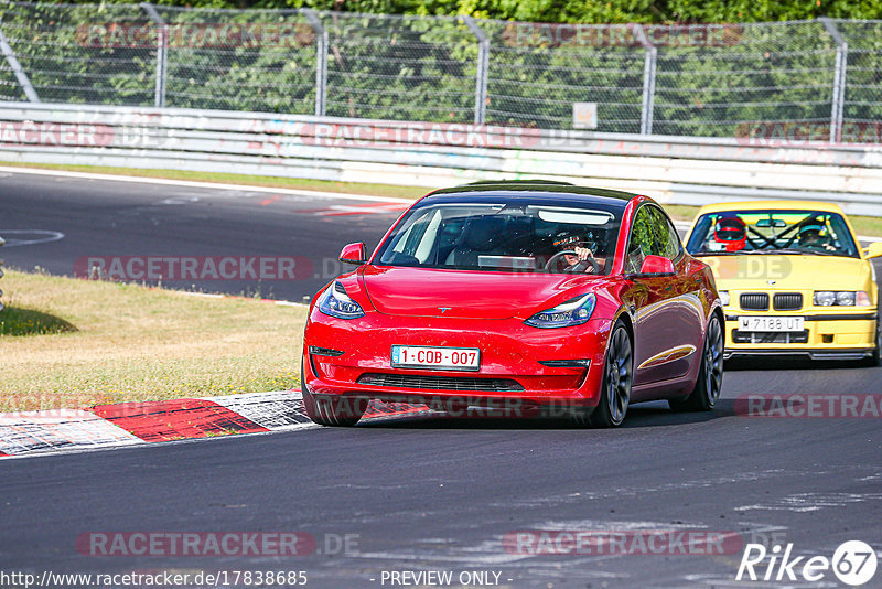 Bild #17838685 - Touristenfahrten Nürburgring Nordschleife (13.07.2022)