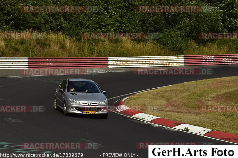 Bild #17839679 - Touristenfahrten Nürburgring Nordschleife (13.07.2022)