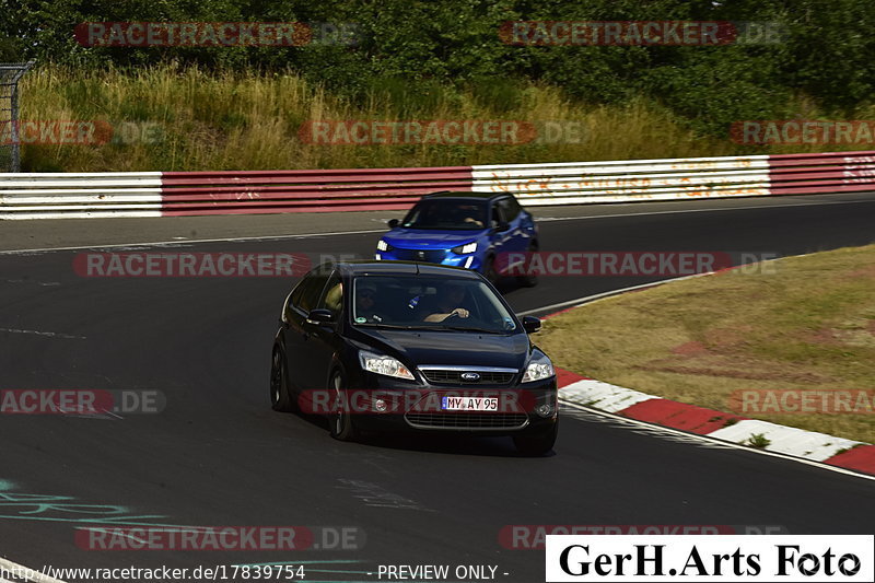 Bild #17839754 - Touristenfahrten Nürburgring Nordschleife (13.07.2022)