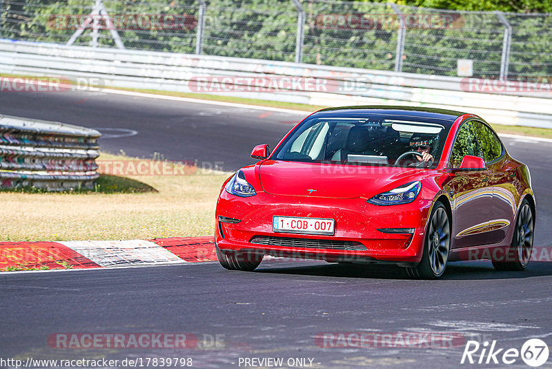 Bild #17839798 - Touristenfahrten Nürburgring Nordschleife (13.07.2022)