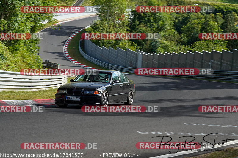 Bild #17841577 - Touristenfahrten Nürburgring Nordschleife (13.07.2022)