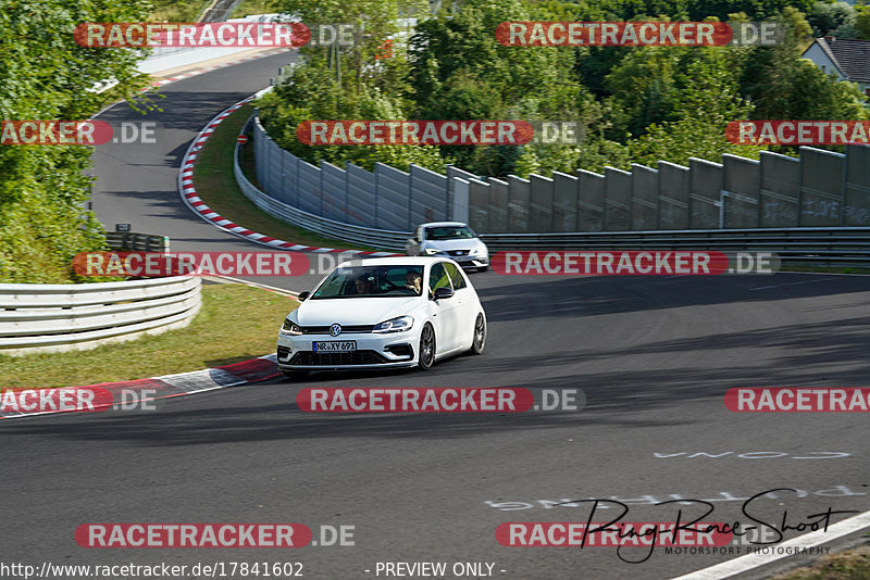 Bild #17841602 - Touristenfahrten Nürburgring Nordschleife (13.07.2022)