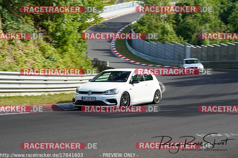 Bild #17841603 - Touristenfahrten Nürburgring Nordschleife (13.07.2022)