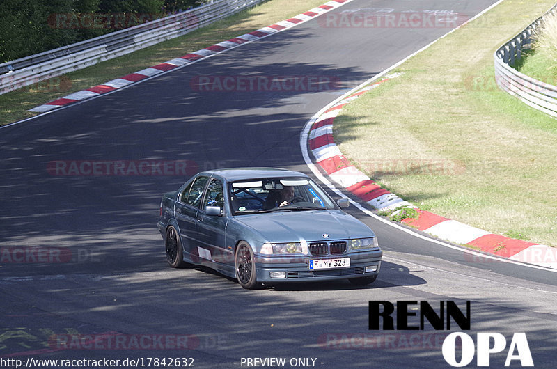 Bild #17842632 - Touristenfahrten Nürburgring Nordschleife (14.07.2022)