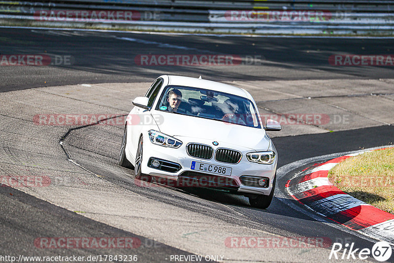 Bild #17843236 - Touristenfahrten Nürburgring Nordschleife (14.07.2022)