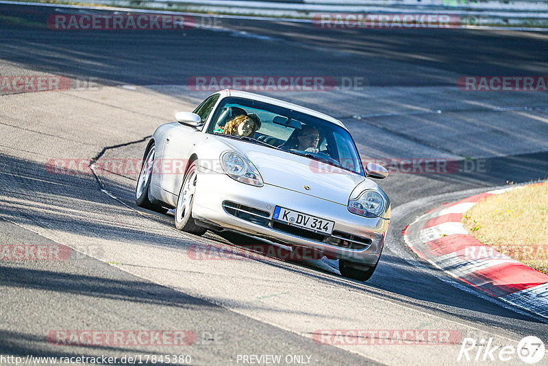 Bild #17845380 - Touristenfahrten Nürburgring Nordschleife (14.07.2022)