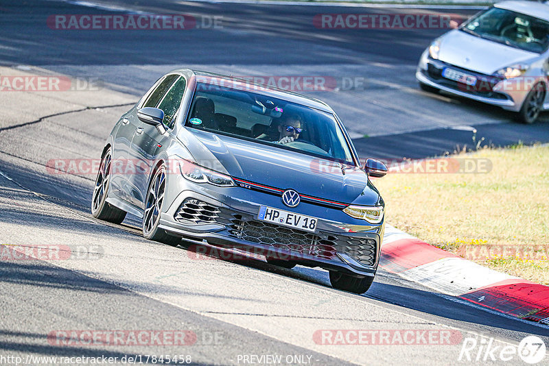 Bild #17845458 - Touristenfahrten Nürburgring Nordschleife (14.07.2022)