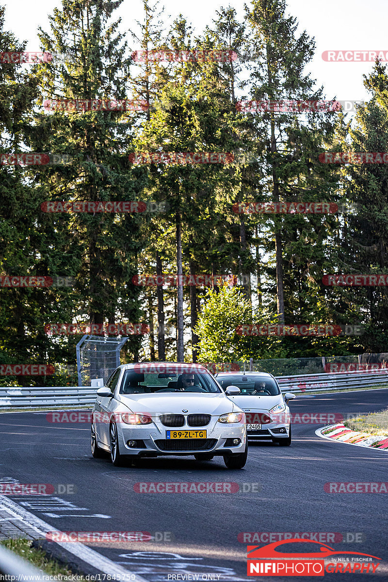 Bild #17845759 - Touristenfahrten Nürburgring Nordschleife (14.07.2022)