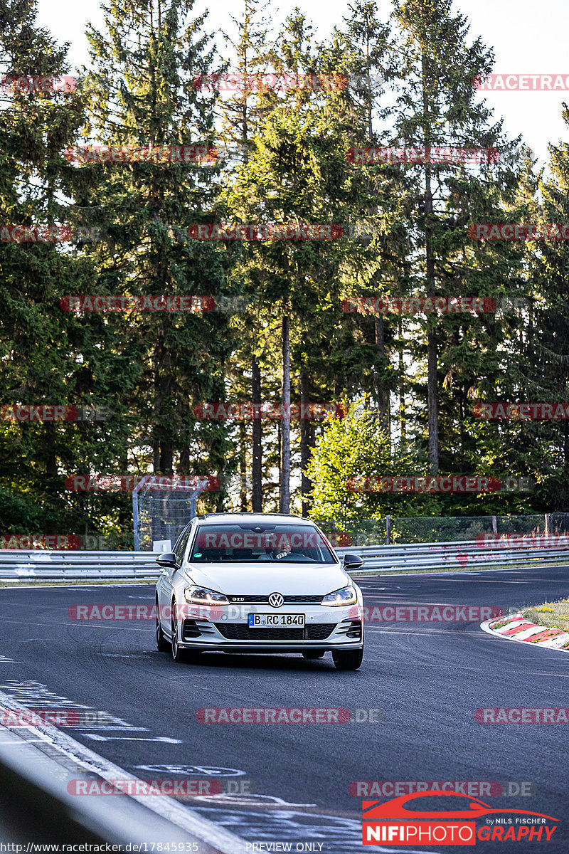 Bild #17845935 - Touristenfahrten Nürburgring Nordschleife (14.07.2022)