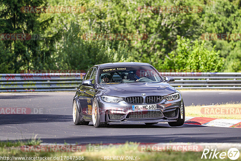 Bild #17847586 - Touristenfahrten Nürburgring Nordschleife (14.07.2022)