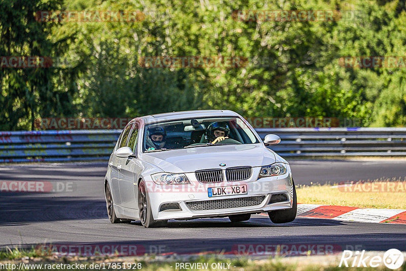 Bild #17851928 - Touristenfahrten Nürburgring Nordschleife (15.07.2022)