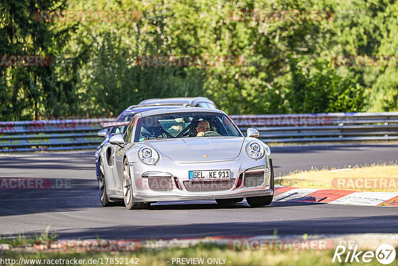 Bild #17852142 - Touristenfahrten Nürburgring Nordschleife (15.07.2022)