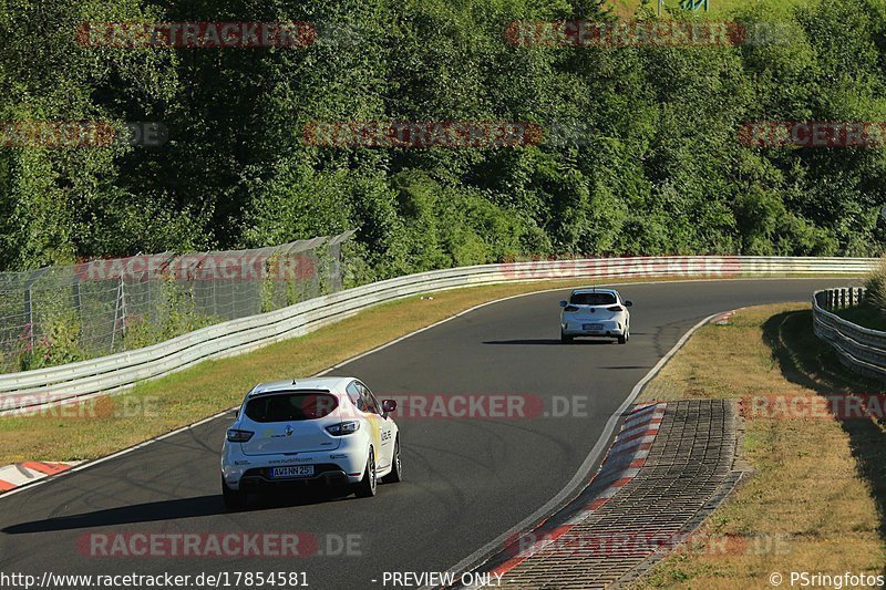 Bild #17854581 - Touristenfahrten Nürburgring Nordschleife (15.07.2022)