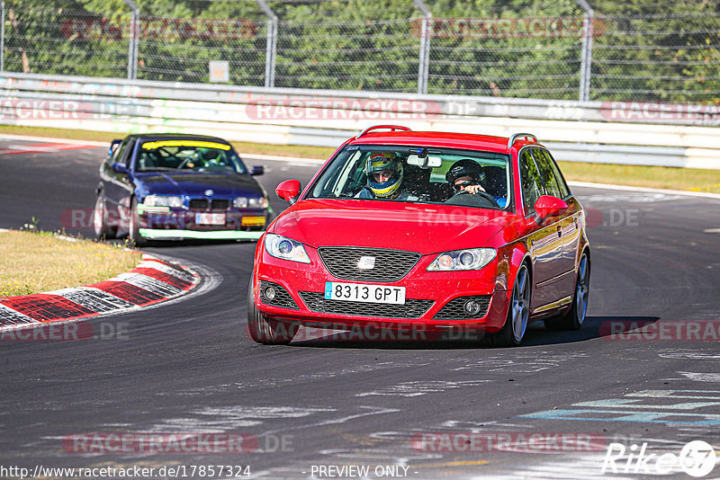 Bild #17857324 - Touristenfahrten Nürburgring Nordschleife (15.07.2022)