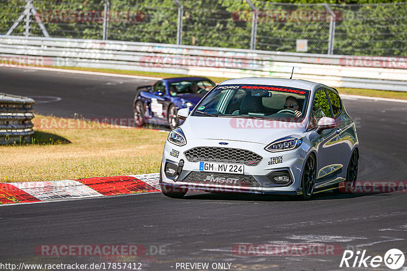 Bild #17857412 - Touristenfahrten Nürburgring Nordschleife (15.07.2022)