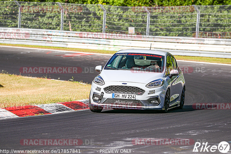 Bild #17857841 - Touristenfahrten Nürburgring Nordschleife (15.07.2022)