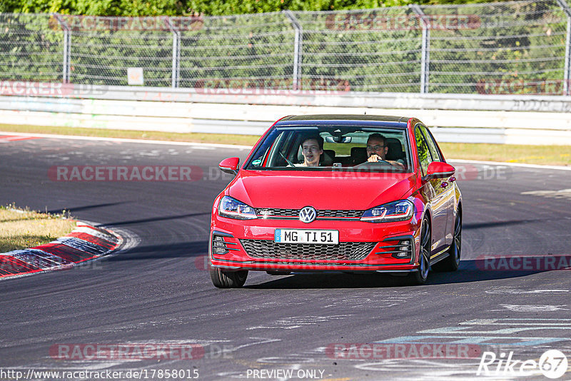 Bild #17858015 - Touristenfahrten Nürburgring Nordschleife (15.07.2022)