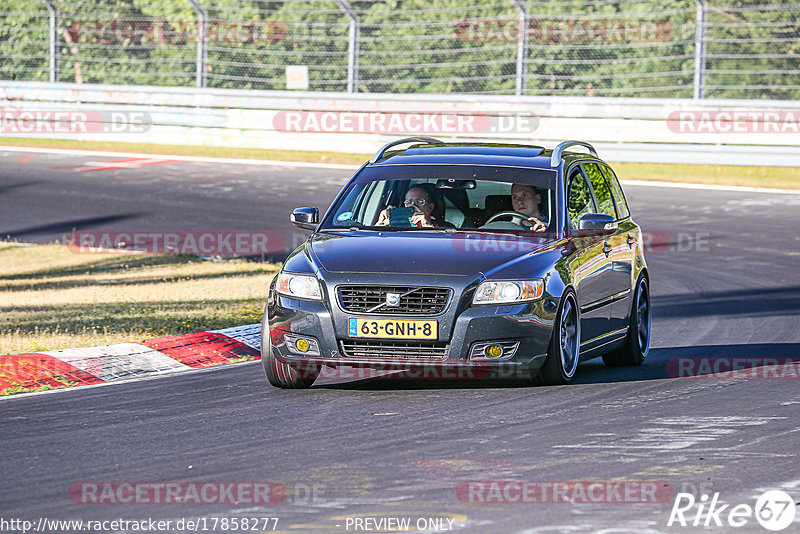 Bild #17858277 - Touristenfahrten Nürburgring Nordschleife (15.07.2022)