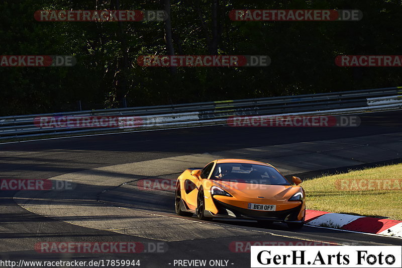 Bild #17859944 - Touristenfahrten Nürburgring Nordschleife (15.07.2022)