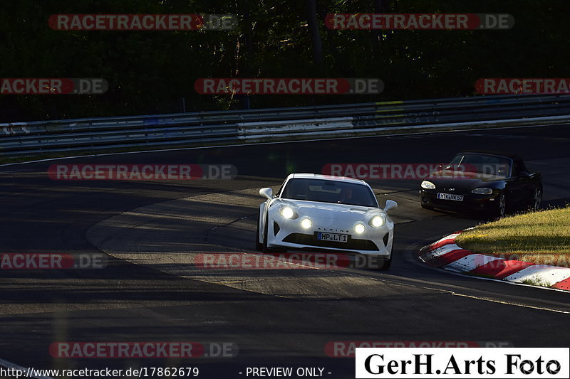 Bild #17862679 - Touristenfahrten Nürburgring Nordschleife (15.07.2022)