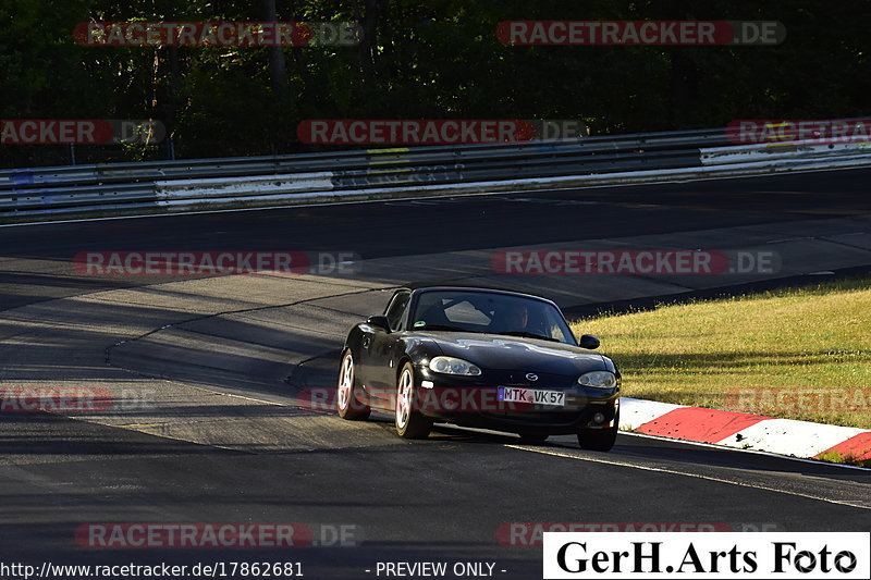 Bild #17862681 - Touristenfahrten Nürburgring Nordschleife (15.07.2022)