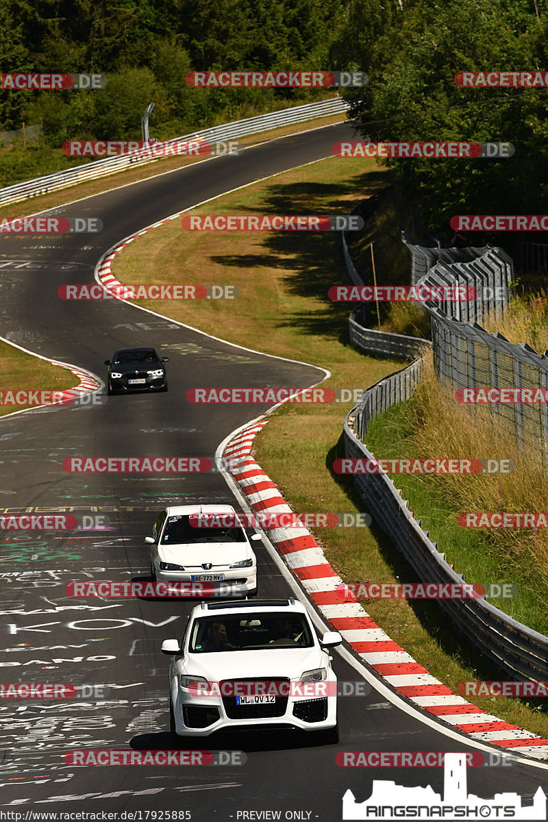 Bild #17925885 - Touristenfahrten Nürburgring Nordschleife (17.07.2022)