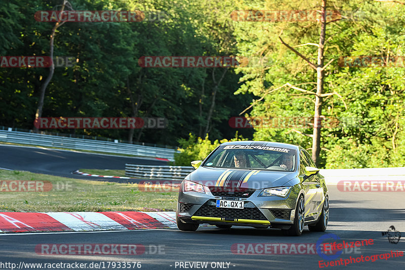 Bild #17933576 - Touristenfahrten Nürburgring Nordschleife (17.07.2022)