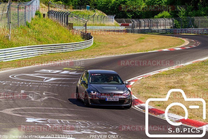 Bild #17938992 - Touristenfahrten Nürburgring Nordschleife (17.07.2022)