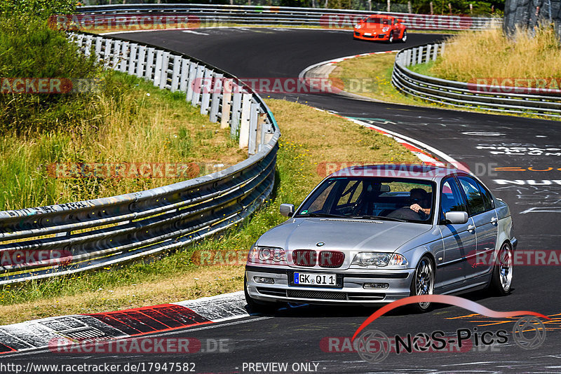 Bild #17947582 - Touristenfahrten Nürburgring Nordschleife (17.07.2022)