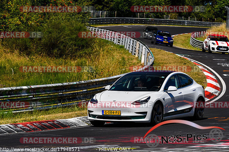 Bild #17948571 - Touristenfahrten Nürburgring Nordschleife (17.07.2022)