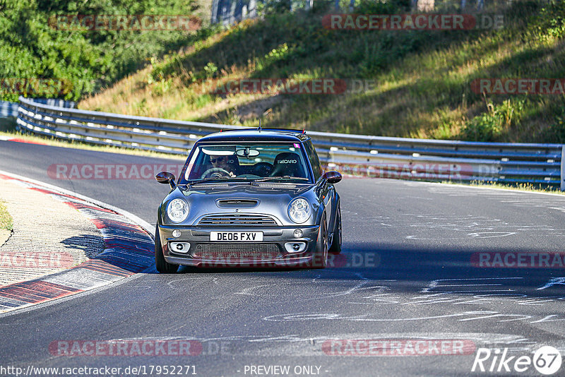 Bild #17952271 - Touristenfahrten Nürburgring Nordschleife (17.07.2022)