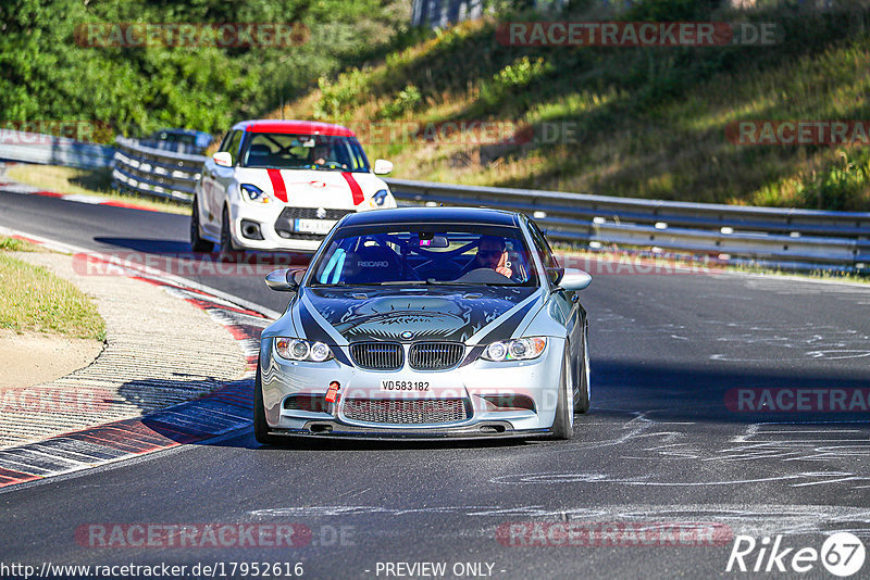 Bild #17952616 - Touristenfahrten Nürburgring Nordschleife (17.07.2022)