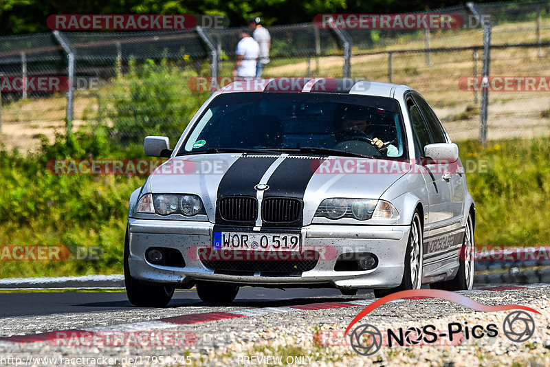 Bild #17954245 - Touristenfahrten Nürburgring Nordschleife (17.07.2022)