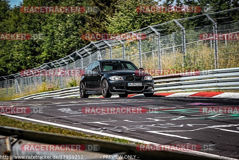 Bild #17959252 - Touristenfahrten Nürburgring Nordschleife (17.07.2022)