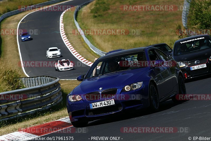 Bild #17961575 - Touristenfahrten Nürburgring Nordschleife (17.07.2022)