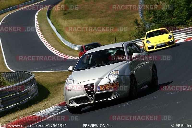 Bild #17961951 - Touristenfahrten Nürburgring Nordschleife (17.07.2022)