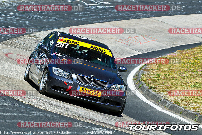 Bild #17970300 - Touristenfahrten Nürburgring Nordschleife (17.07.2022)