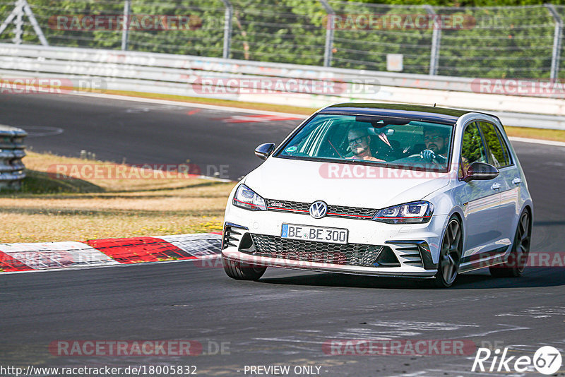 Bild #18005832 - Touristenfahrten Nürburgring Nordschleife (20.07.2022)