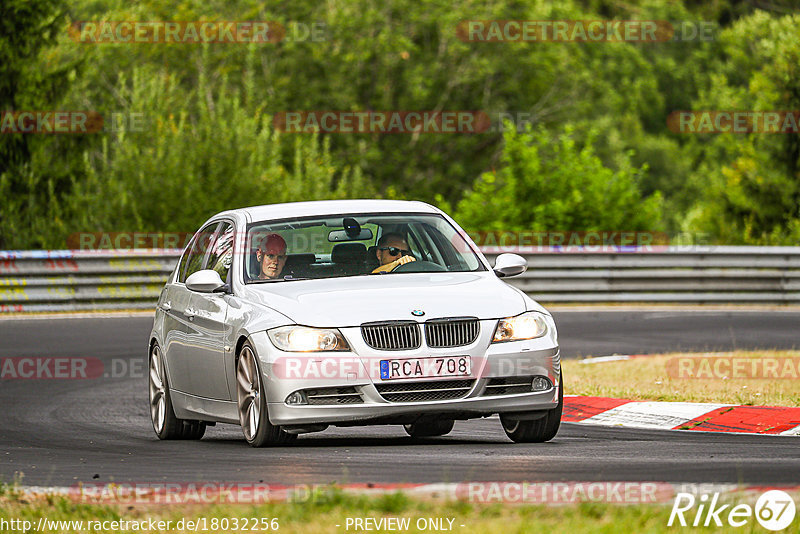 Bild #18032256 - Touristenfahrten Nürburgring Nordschleife (25.07.2022)