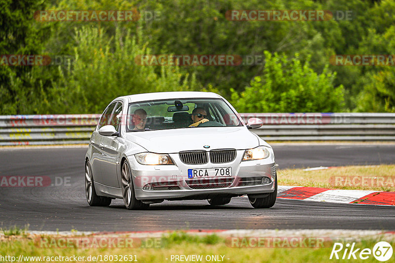 Bild #18032631 - Touristenfahrten Nürburgring Nordschleife (25.07.2022)