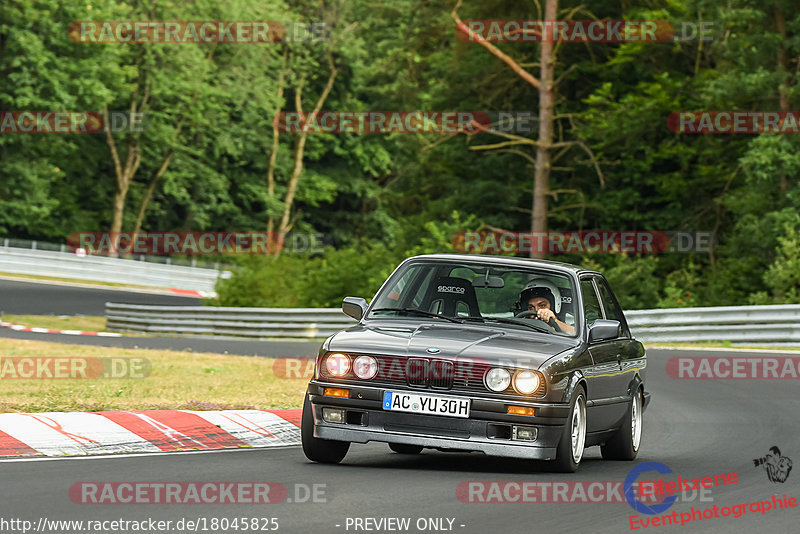 Bild #18045825 - Touristenfahrten Nürburgring Nordschleife (26.07.2022)