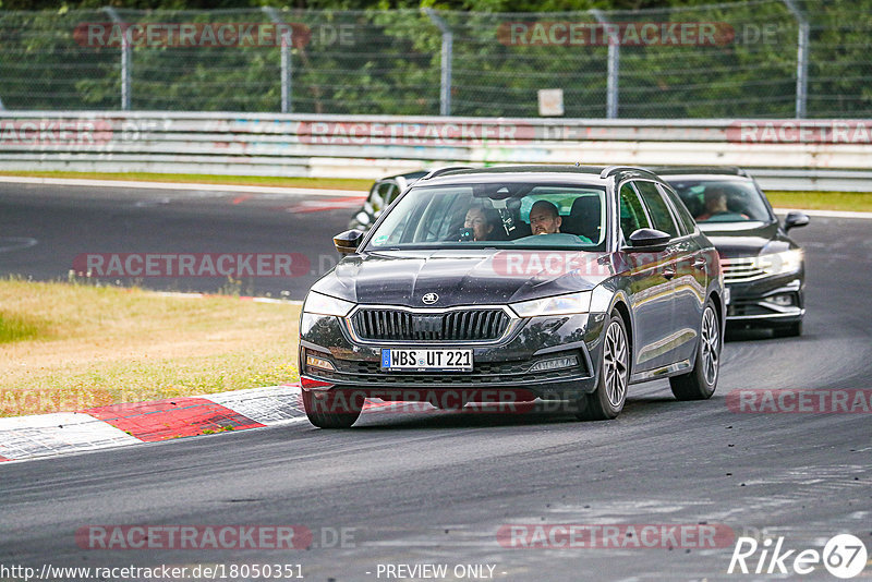 Bild #18050351 - Touristenfahrten Nürburgring Nordschleife (26.07.2022)